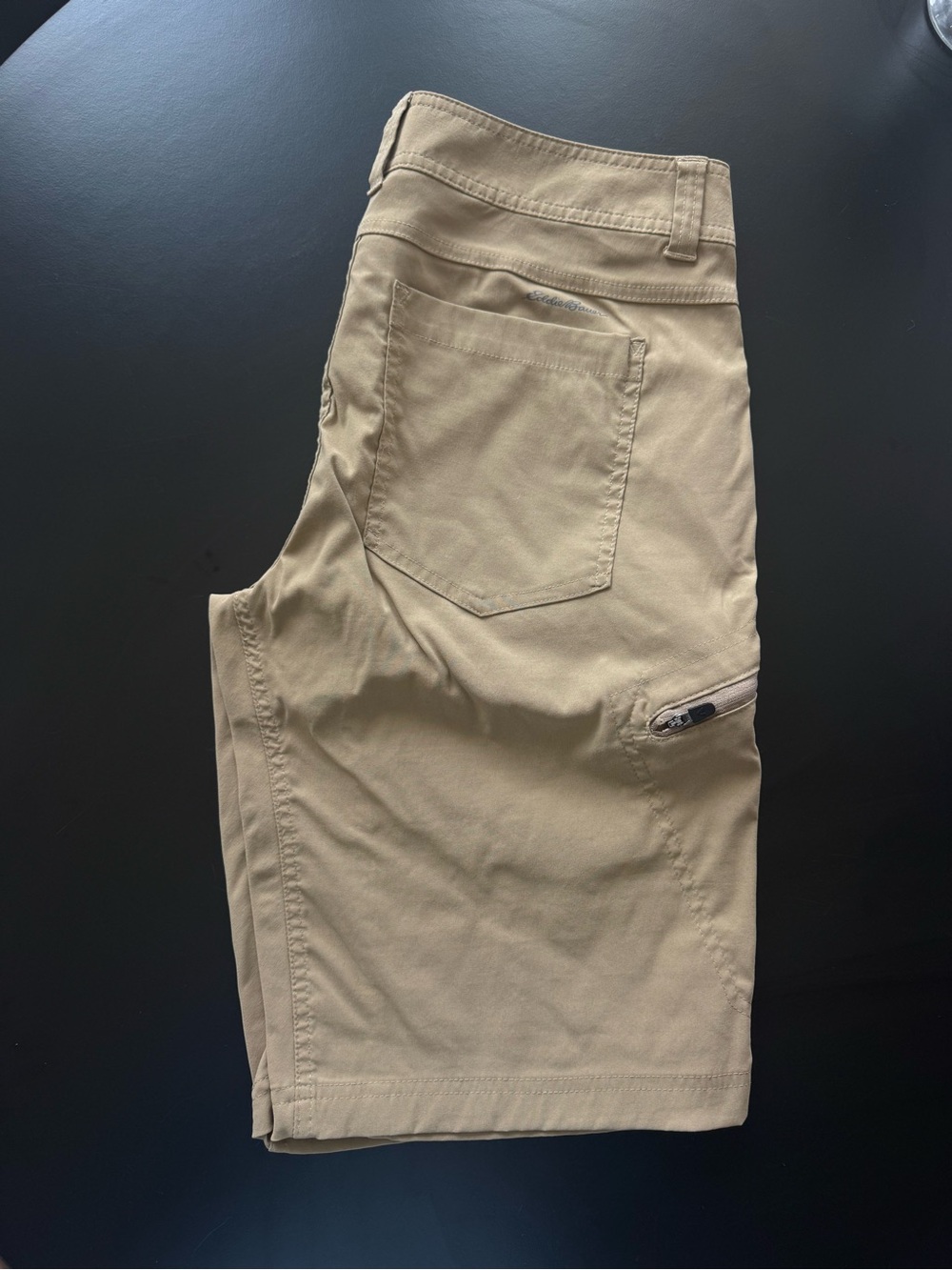 Eddie Bauer Tan Cargo Shorts with Zip Pocket
